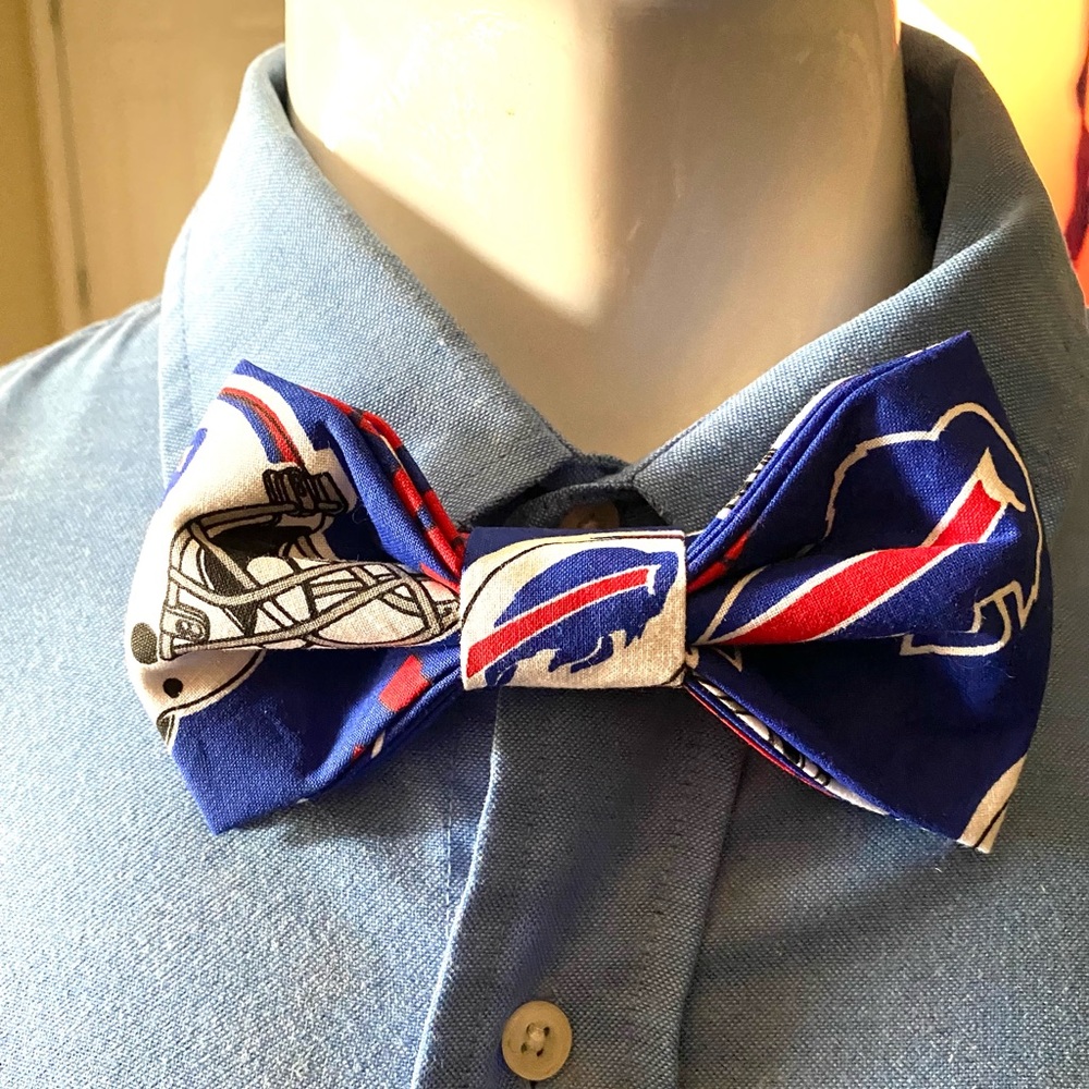 Buffalo Bills bow tie